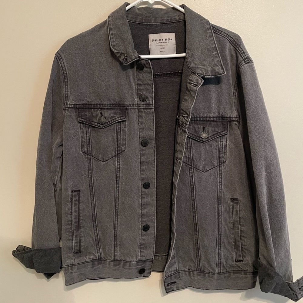 Black oversized jean jacket